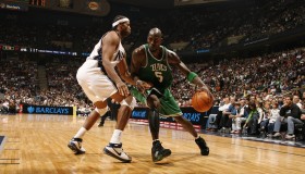 开云-德罗巴C9赛场再现传奇！铁血防守+绝杀头球引爆足坛热议
